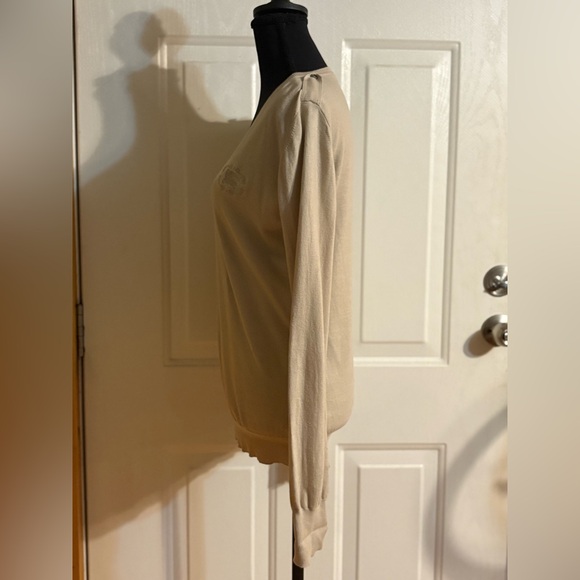Burberry Classic Tan V-Neck Sweater size Medium - Picture 4 of 15